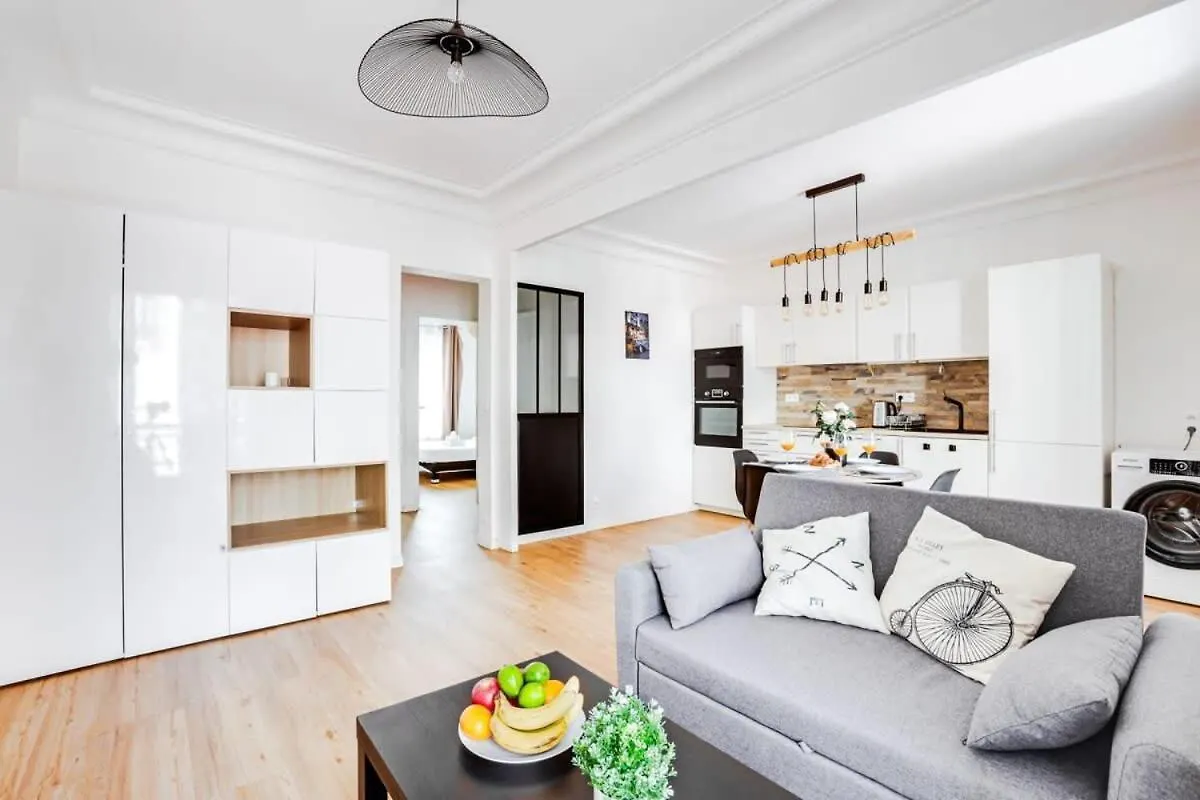 2br Montmartre & Sacre-coeur - Cityapartmentstay パリ